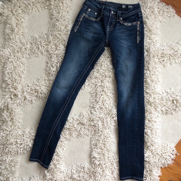 Miss Me Mid-Rise Skinny Jean - Picture 6 of 6